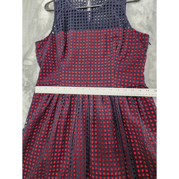 Banana Republic Sleeveless Eyelet Fit & Flare Dress Size 14 Red Blue Overlay - Picture 7 of 9